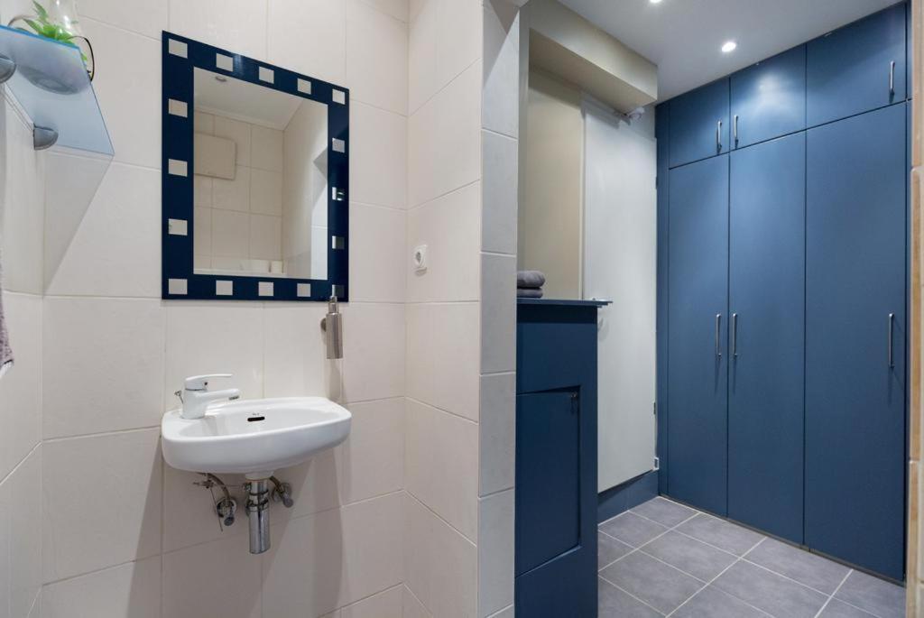 Space In Gozsdu Apartamento Budapeste